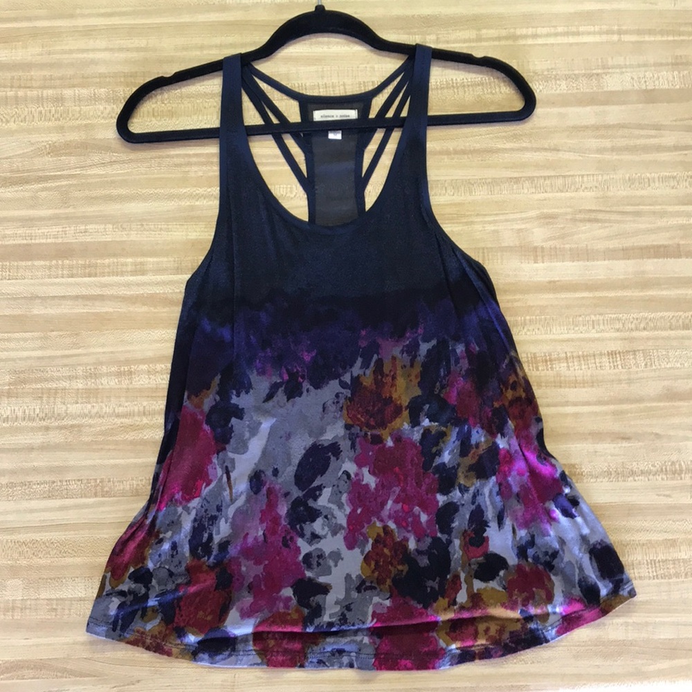 Flora Tank Top. Silence + Noise. Medium.